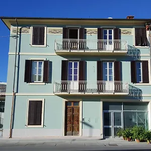 Fiore Di Loto Capannori